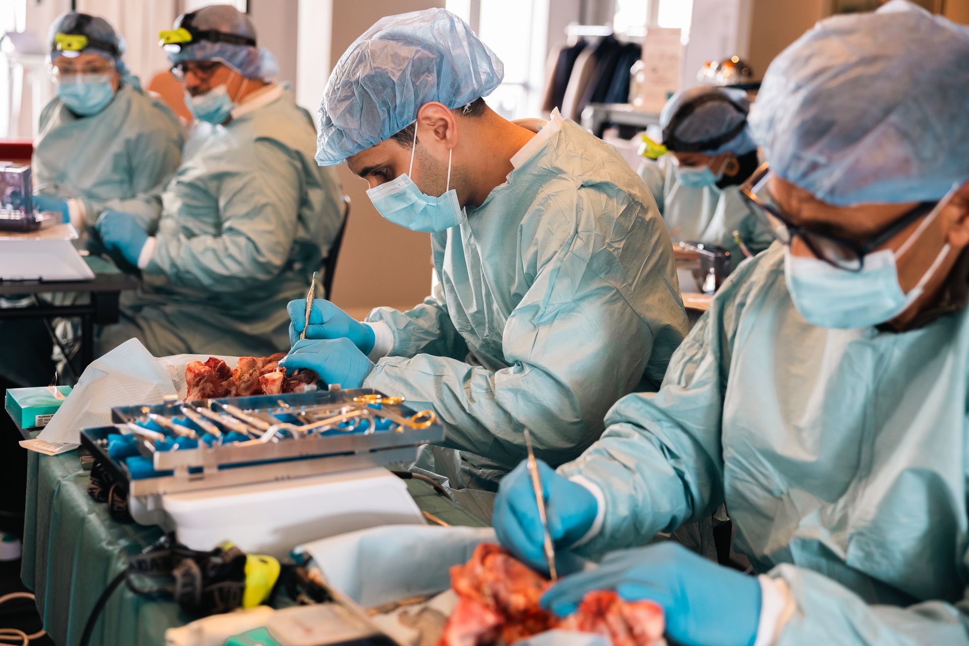 Hands-on dental workshop demonstrating guided bone regeneration with Surgery Kit 9919